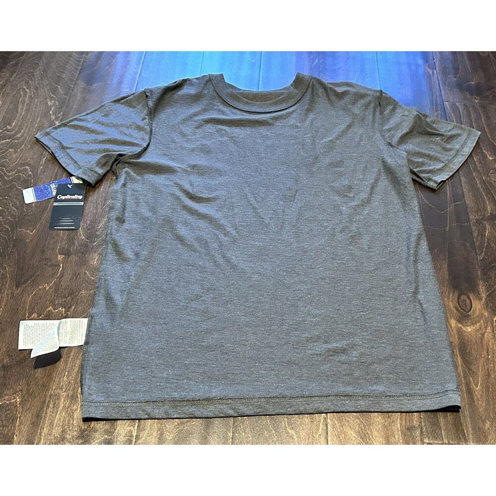 NWT Captivating Wisconsin Badgers Gray Genuine College Product Large TShirt NCAA - Picture 9 of 11